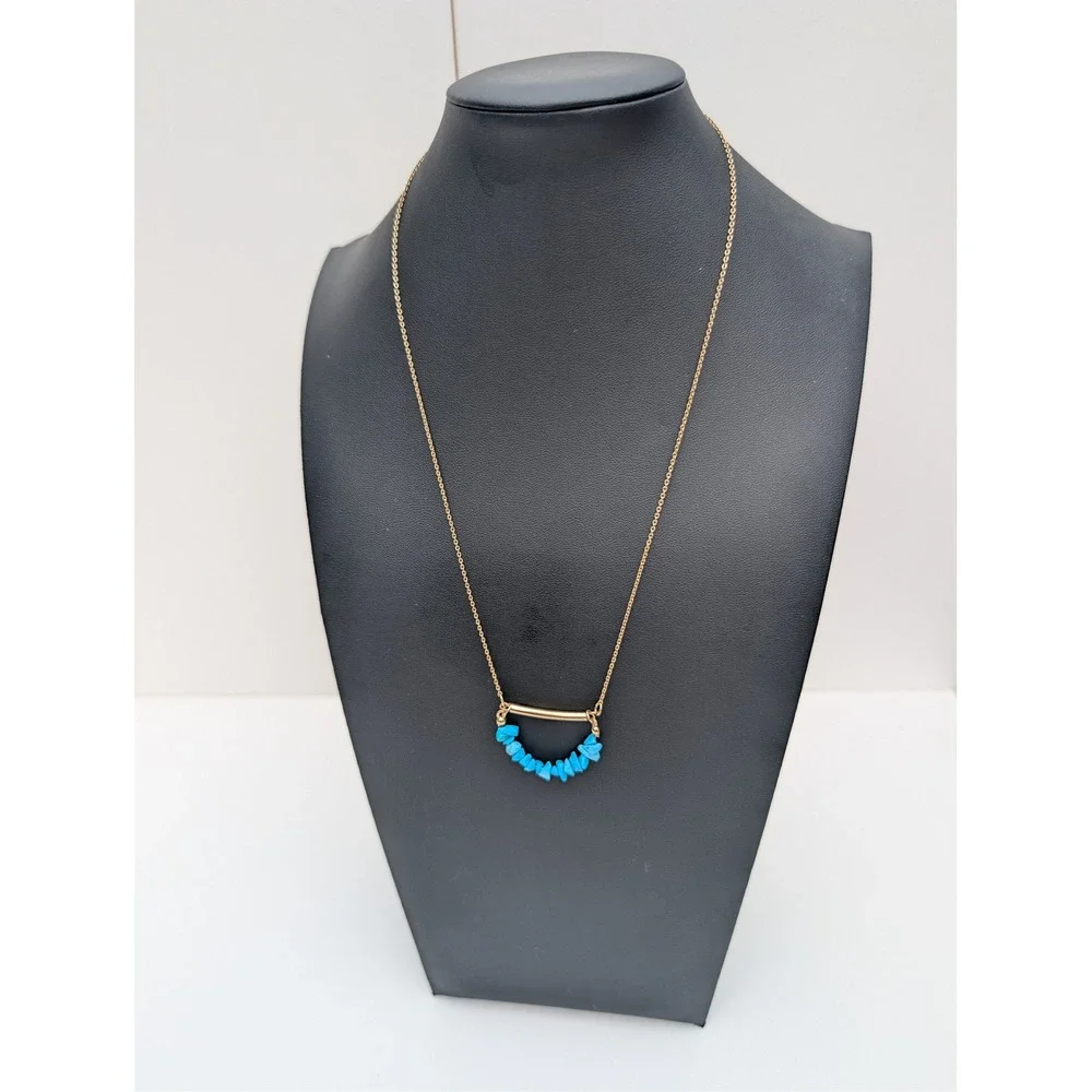 Gold Tone Turquoise Chip Curved Bar Pendant Necklace Minimalist Dainty Boho